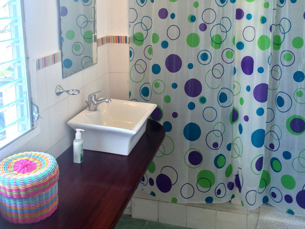 Casa Del Rayo Verde Hotelito Solidario Portobelo Rum bild