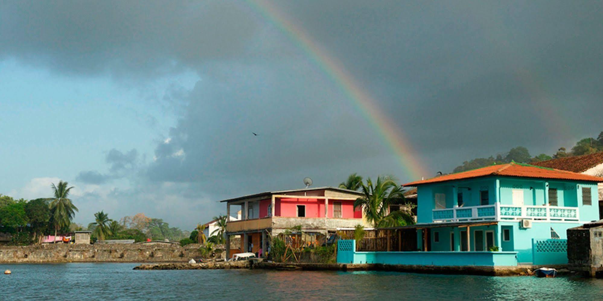 Casa Del Rayo Verde Hotelito Solidario Portobelo Exteriör bild